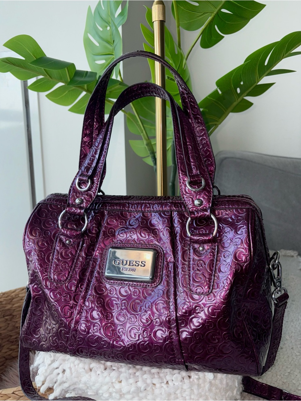 Vintage Y2K GUESS Plum Embossed G Monogram Bowler Satchel Shoulder Bag Purse
